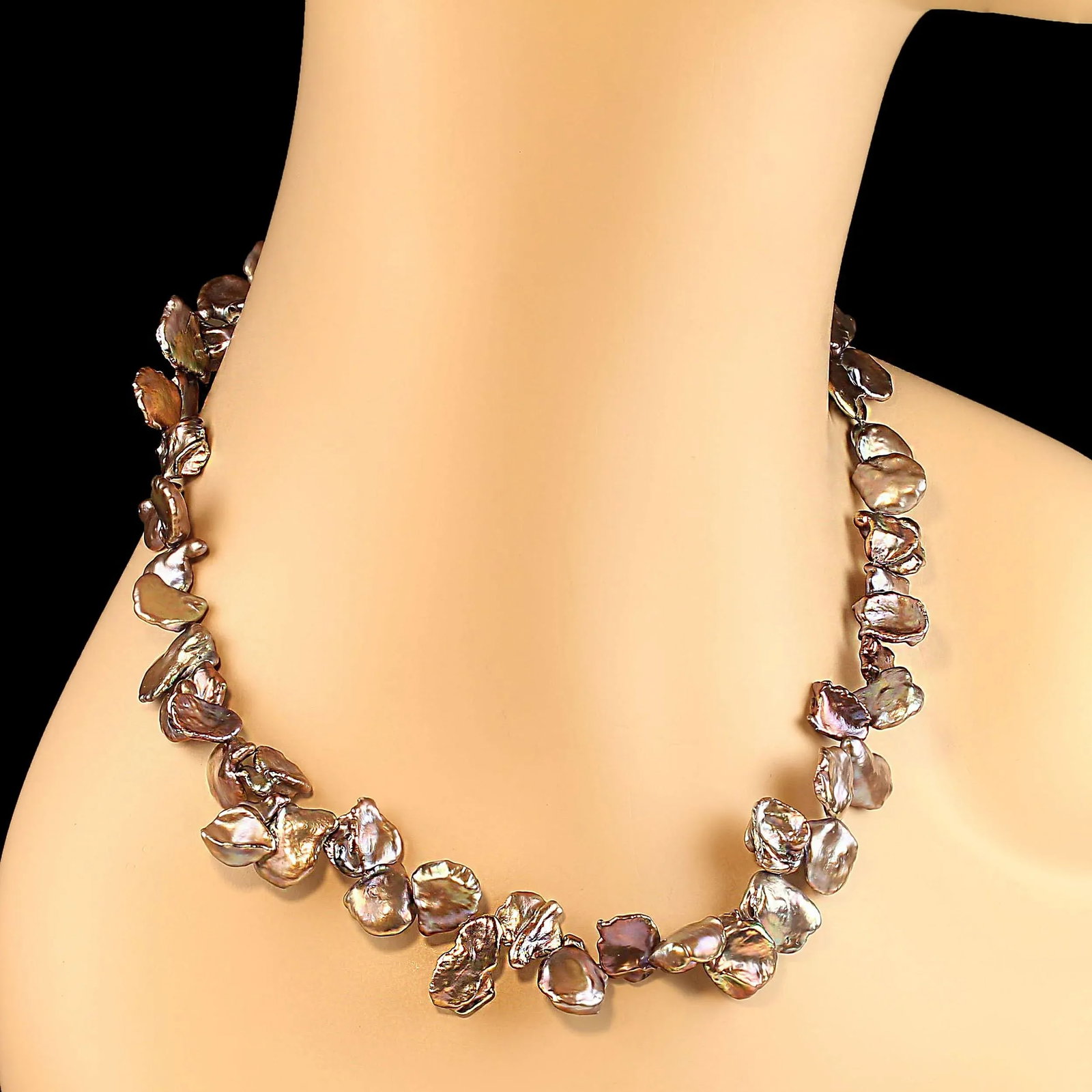 Iridescent, Round, Flat Mauve Keshi Pearl Necklace - 4