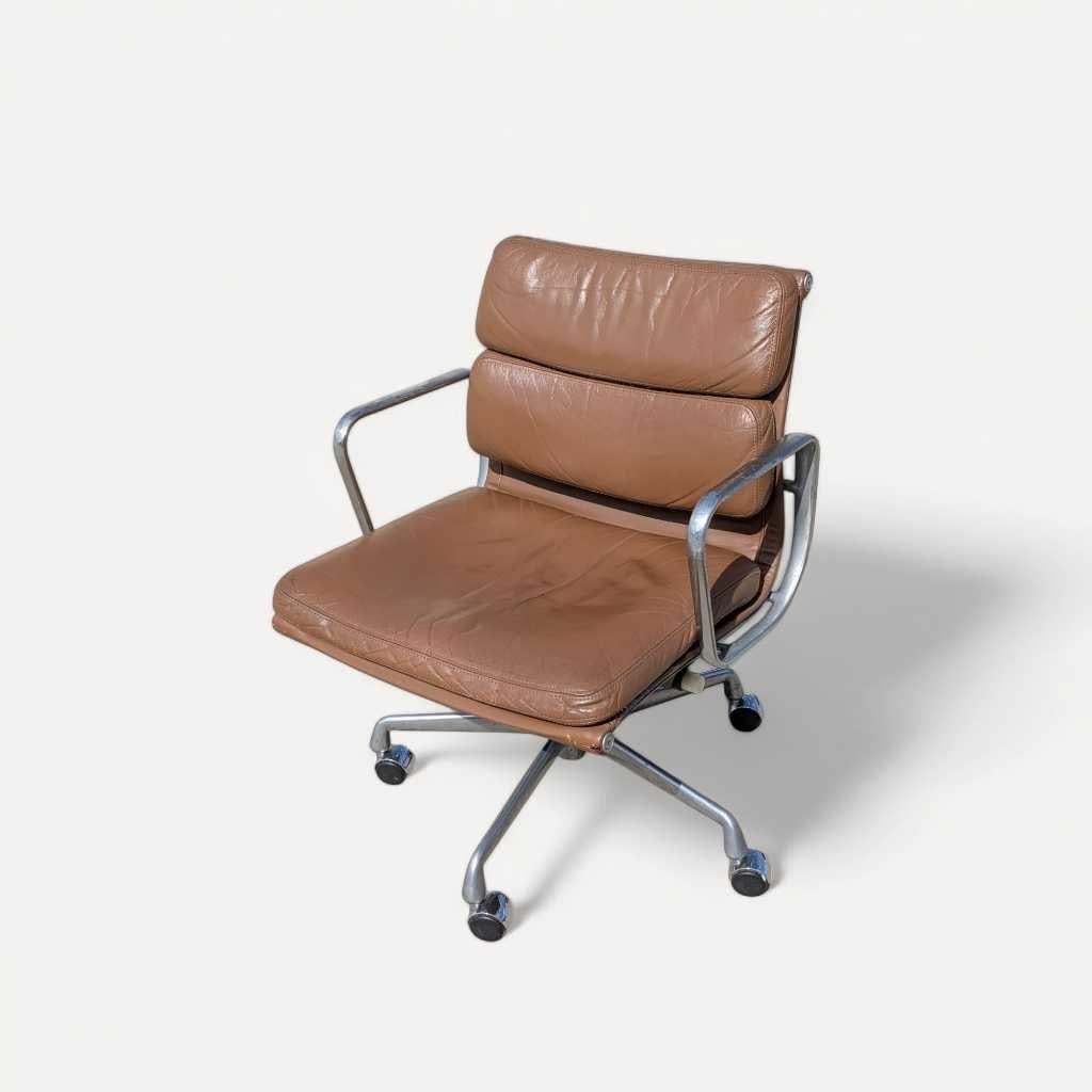 Mid-Century Modern Eames Soft Pad Chair by Herman Miller, 1960s, Leather - 13