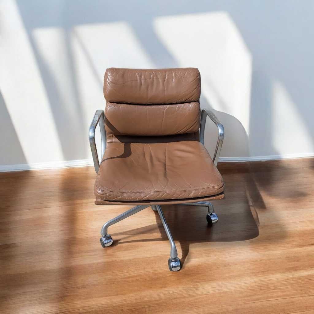 Mid-Century Modern Eames Soft Pad Chair by Herman Miller, 1960s, Leather - 18