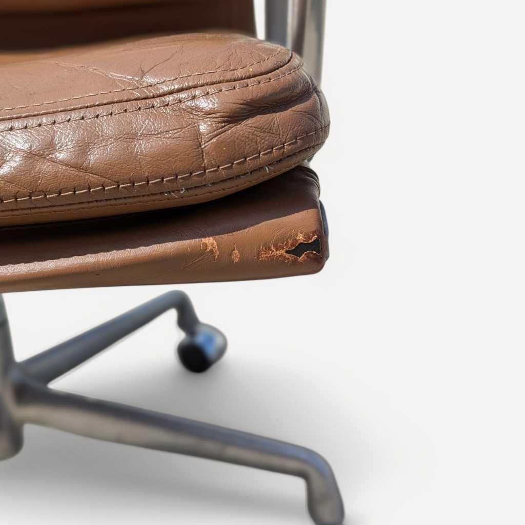 Mid-Century Modern Eames Soft Pad Chair by Herman Miller, 1960s, Leather - 7