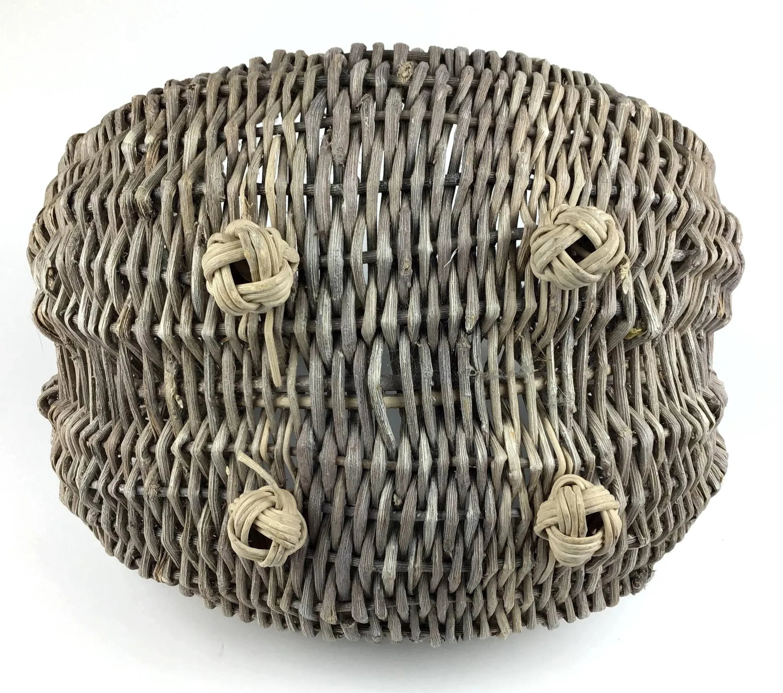 18th Century French Grape Gathering Basket - 11