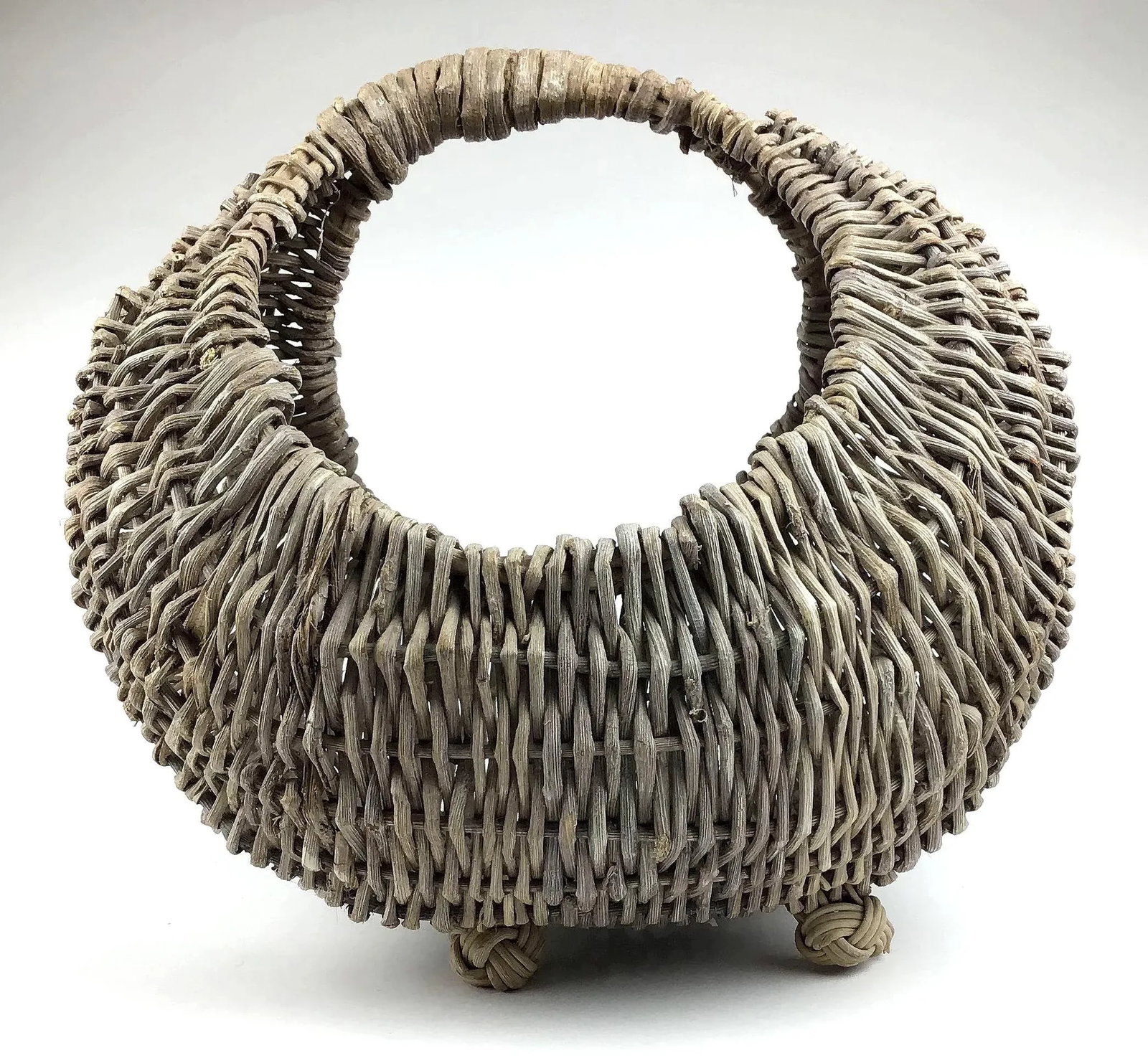 18th Century French Grape Gathering Basket - 6