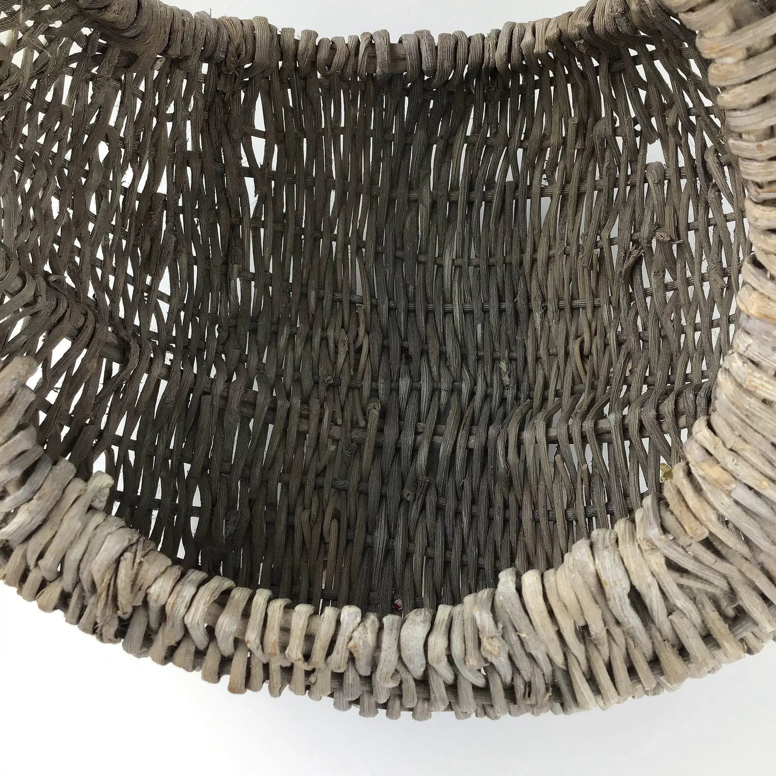 18th Century French Grape Gathering Basket - 9