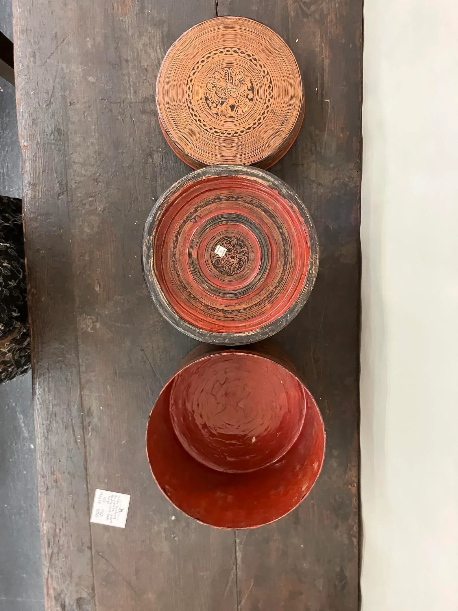 19th Century Burmese 3-Piece Round Lacquered Betel Nut Box - 5