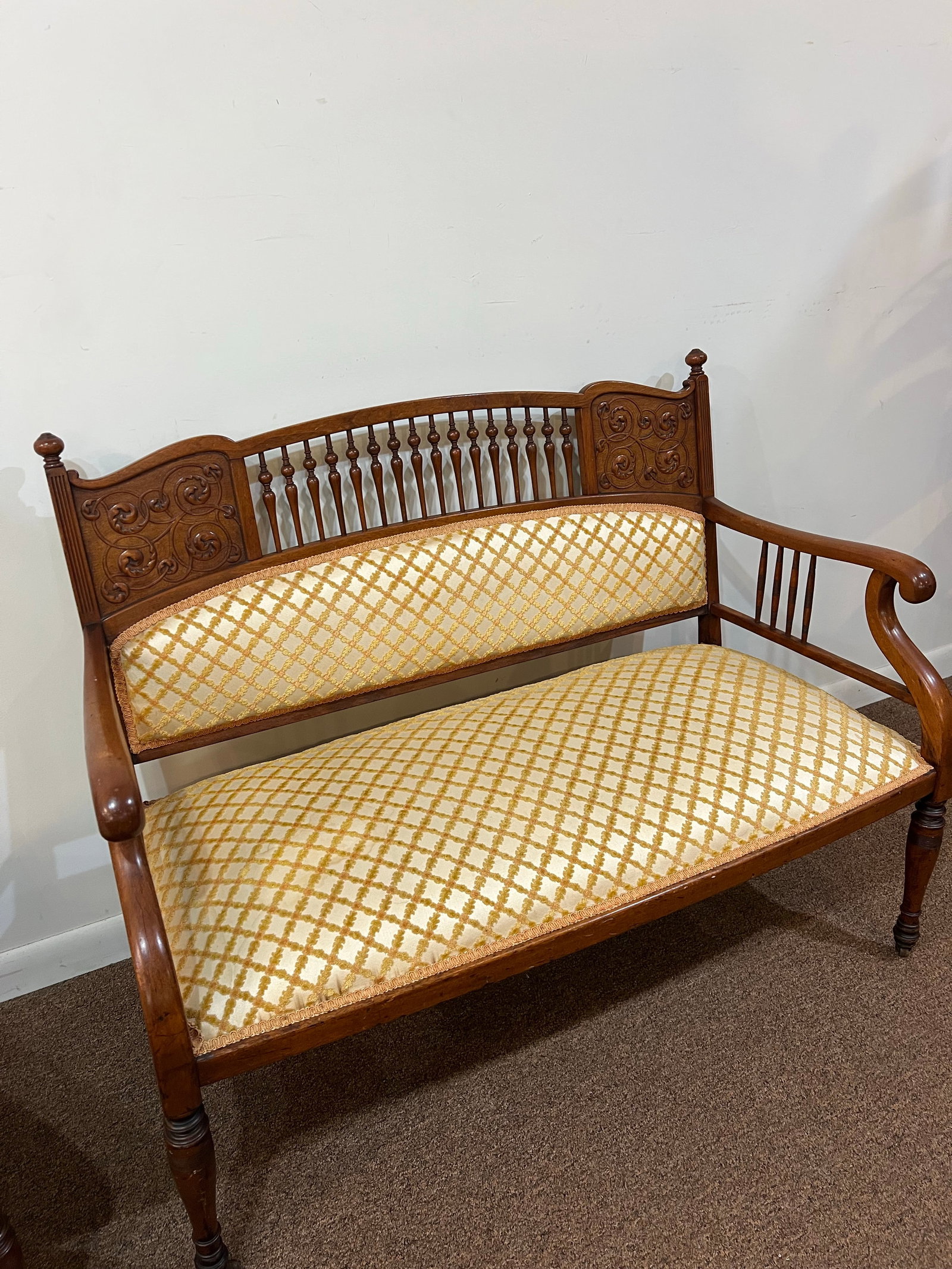 Late 19th Century East Lake Victorian Spindle Back Settee and Chair - 6
