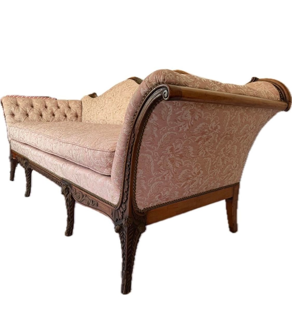 Early 20th Century Victorian Boudoir Couch in Walnut and Pink Damask - 3