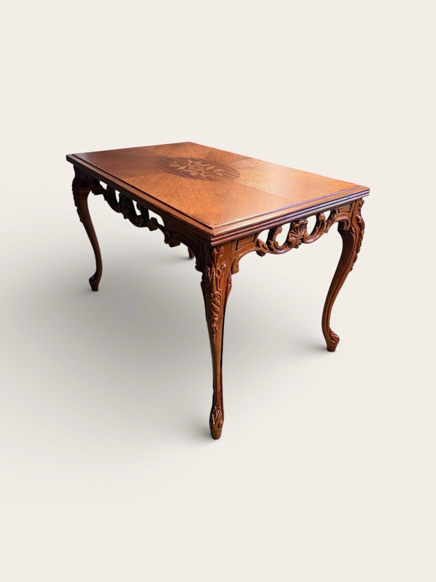 Vintage French Provincial Louis XV Style Walnut Marquetry Coffee Table With Floral Inlay - 8