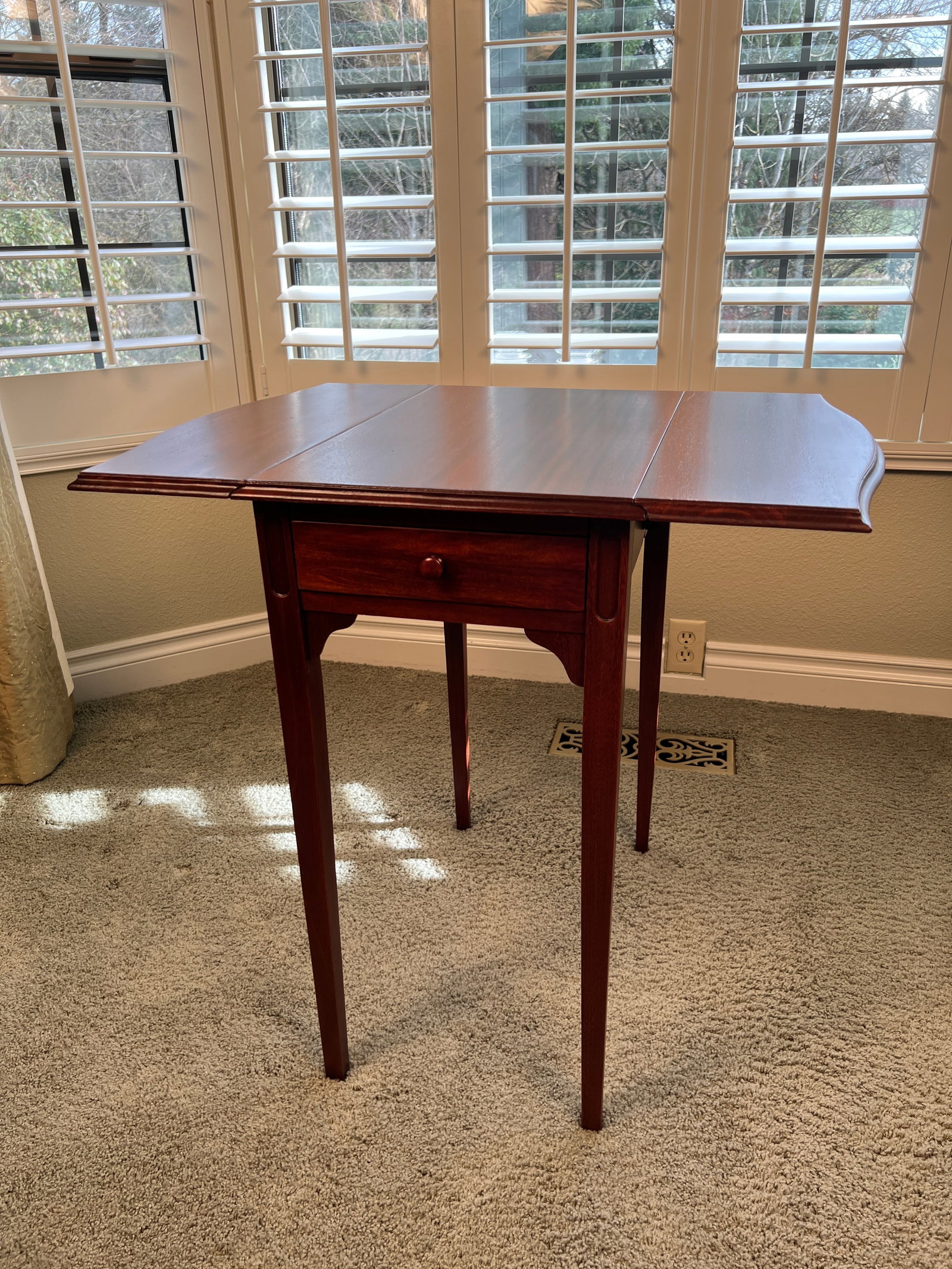Antique Mahogany Drop Leaf Side Table With Single Drawer- Georgian Style - 3