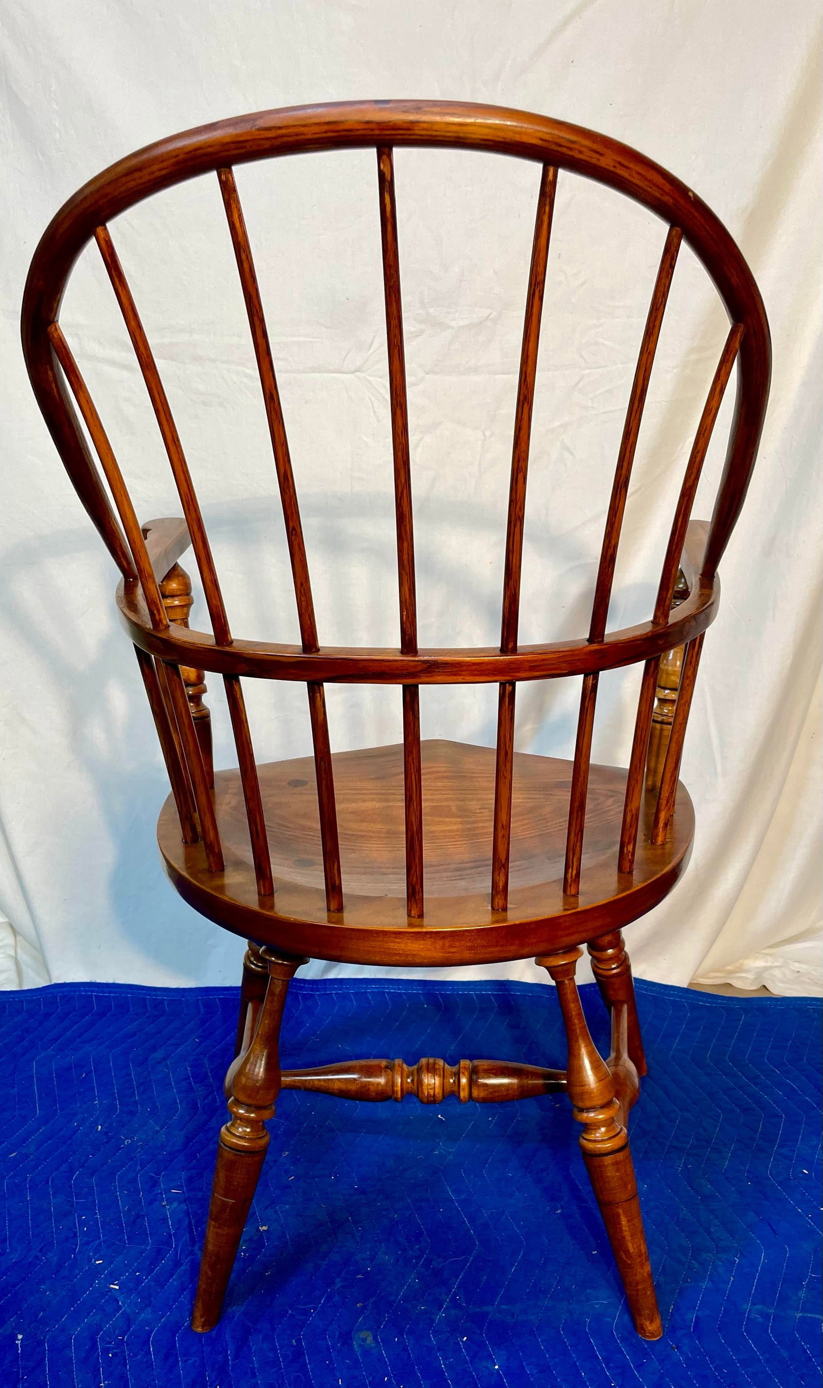 1980s Fredrick Duckloe Sack Back Windsor Chairs, a Pair - 6