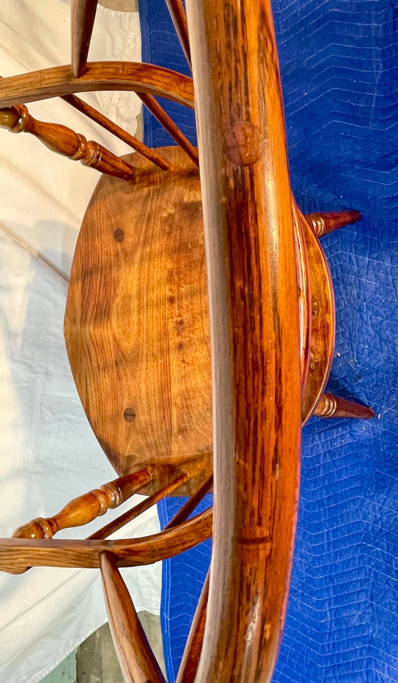 1980s Fredrick Duckloe Sack Back Windsor Chairs, a Pair - 9