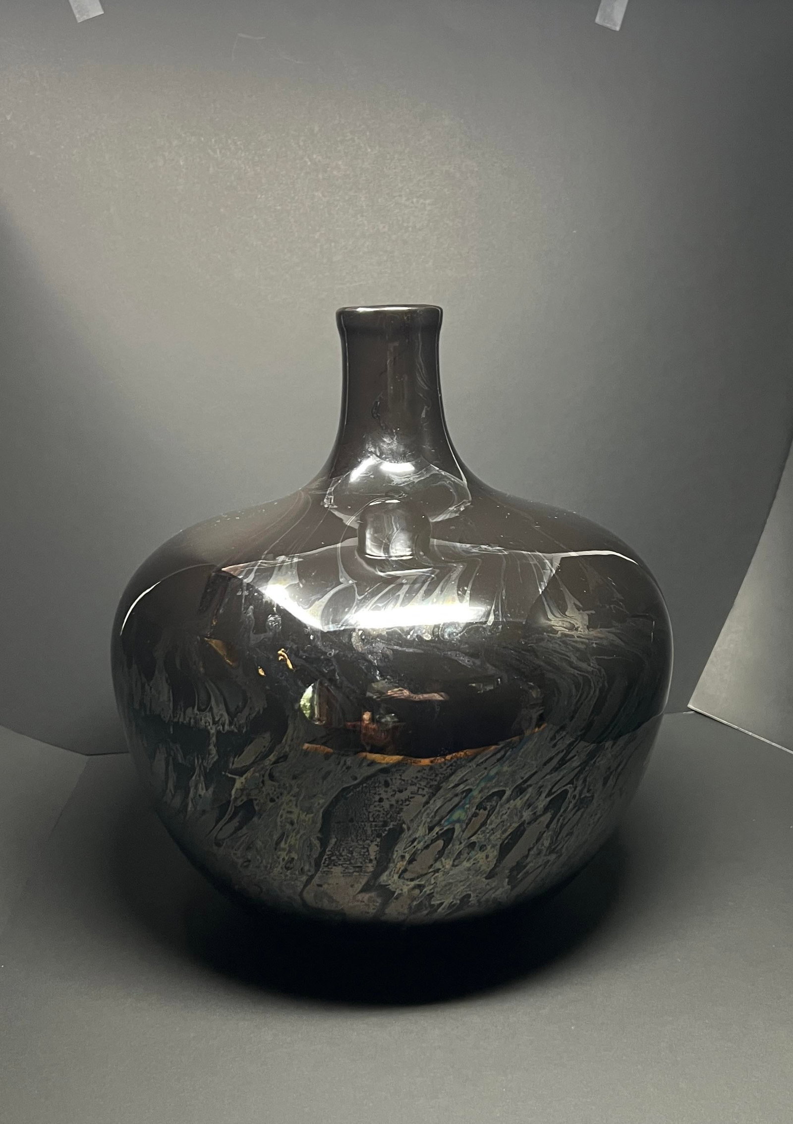Large Sculptural Mid Century Modern Black Marbled Royal Haeger Art Pottery Vase, 1970s - 4