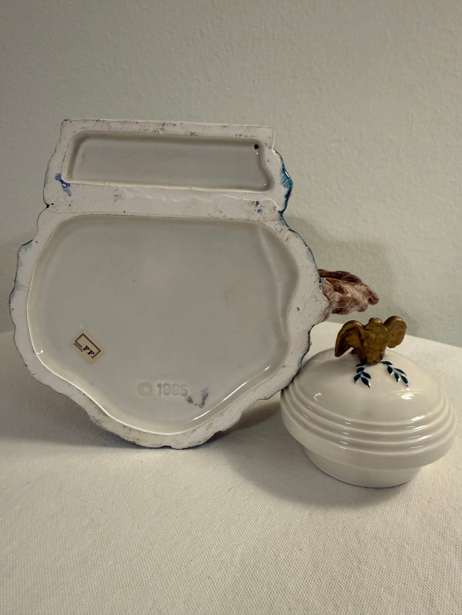 1990s Limited Edition "The Jefferson Memorial" Teapot With Lid Produced by Fitz and Floyd - 5