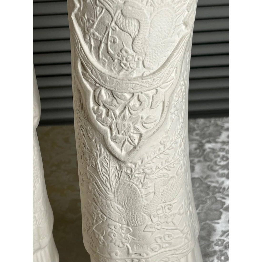 Vintage 22" Chinese Emperor & Empress Chalkware Statues - White Mid Century, A Pair - 15