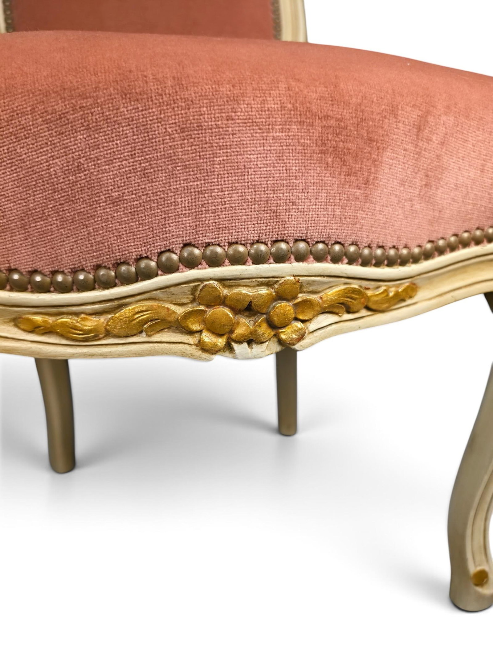 Vintage Pair of French Provincial Louis XV Style Blush Pink Velvet Accent Chairs - 5