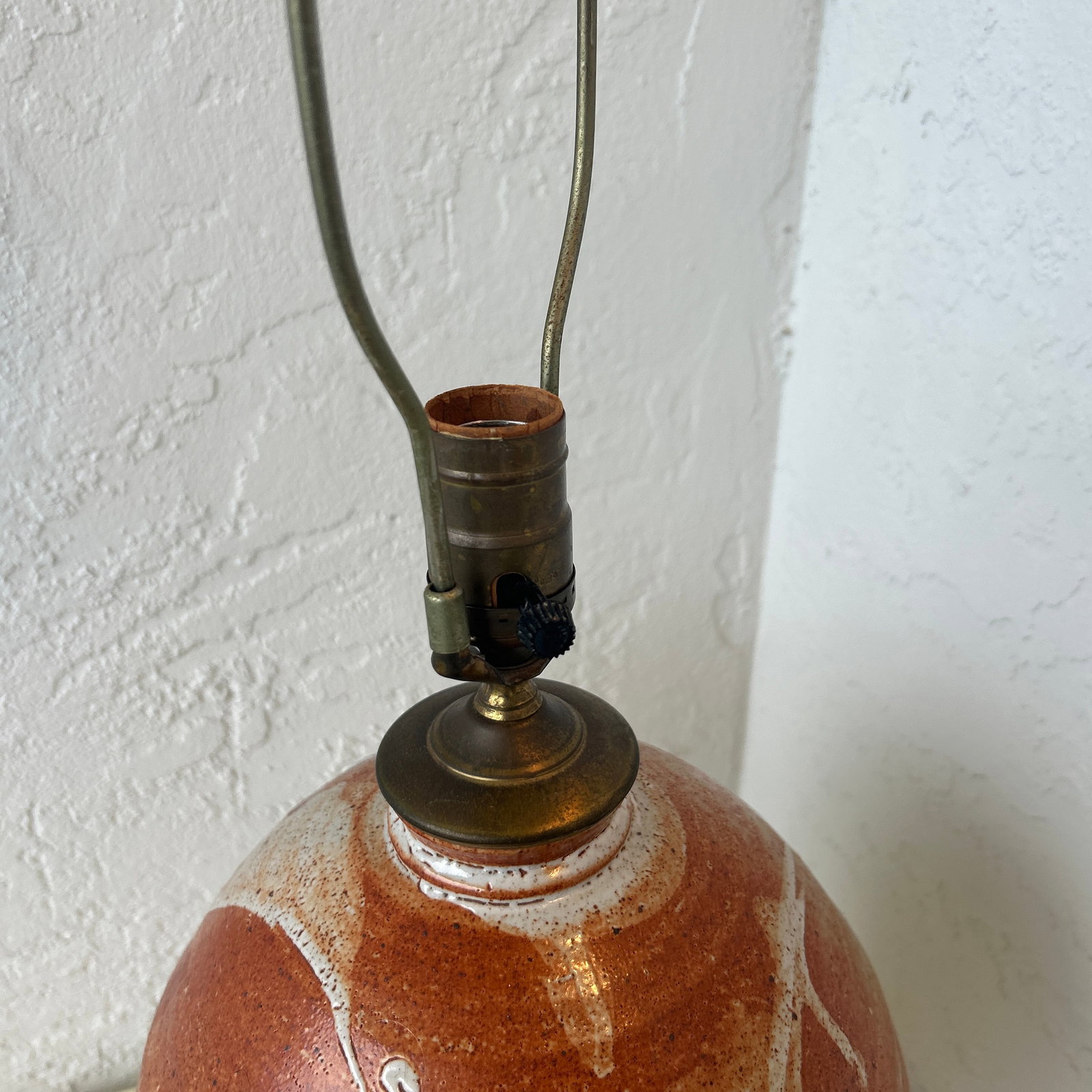 Vintage Handmade Studio Pottery Table Lamp - 7