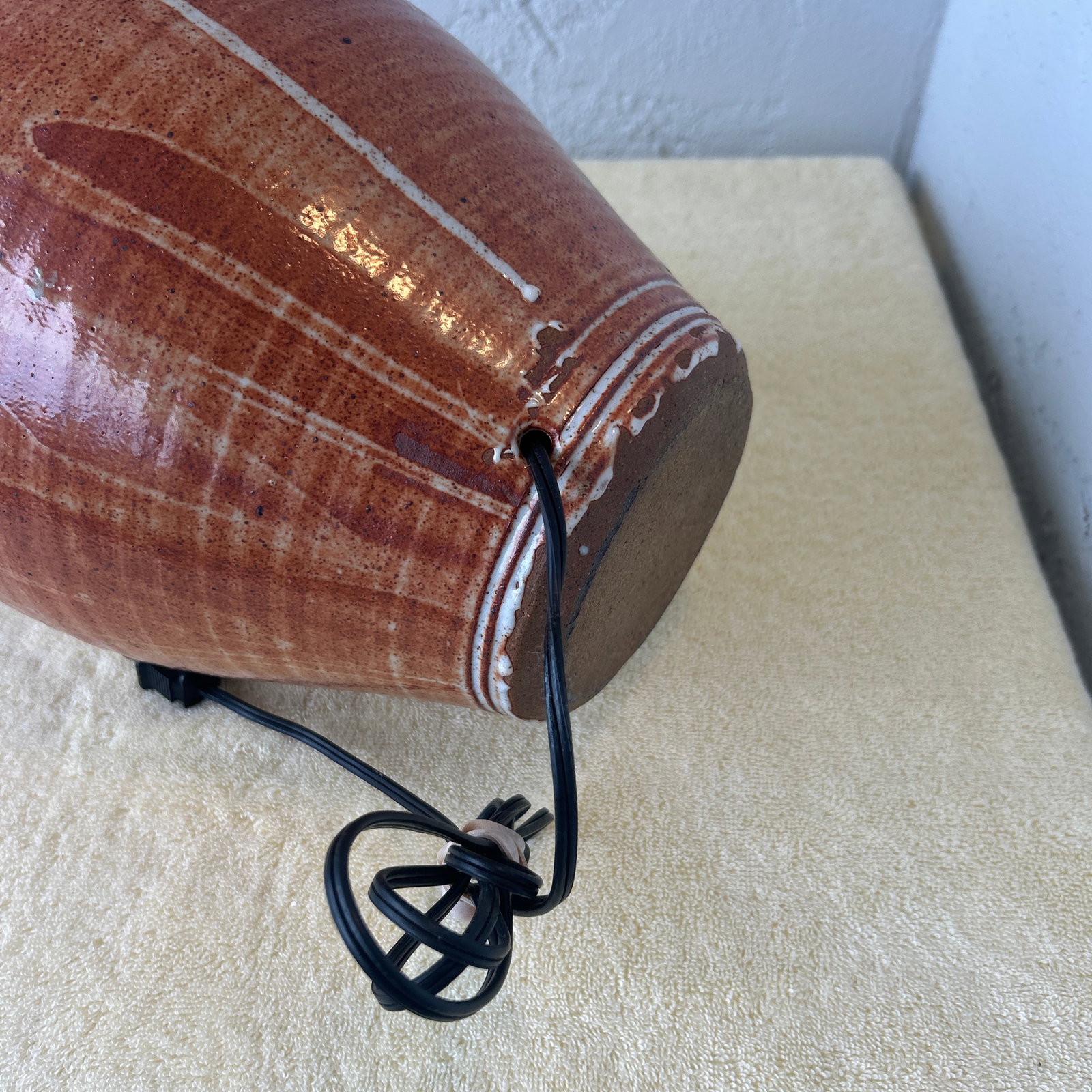Vintage Handmade Studio Pottery Table Lamp - 8