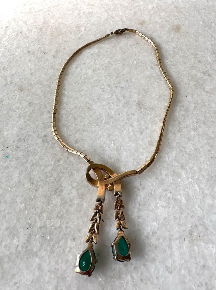 15" Vintage Crown Stamped Trifari Gold-Toned Emerald and Clear Rhinestone Necklace - 1949 - 4