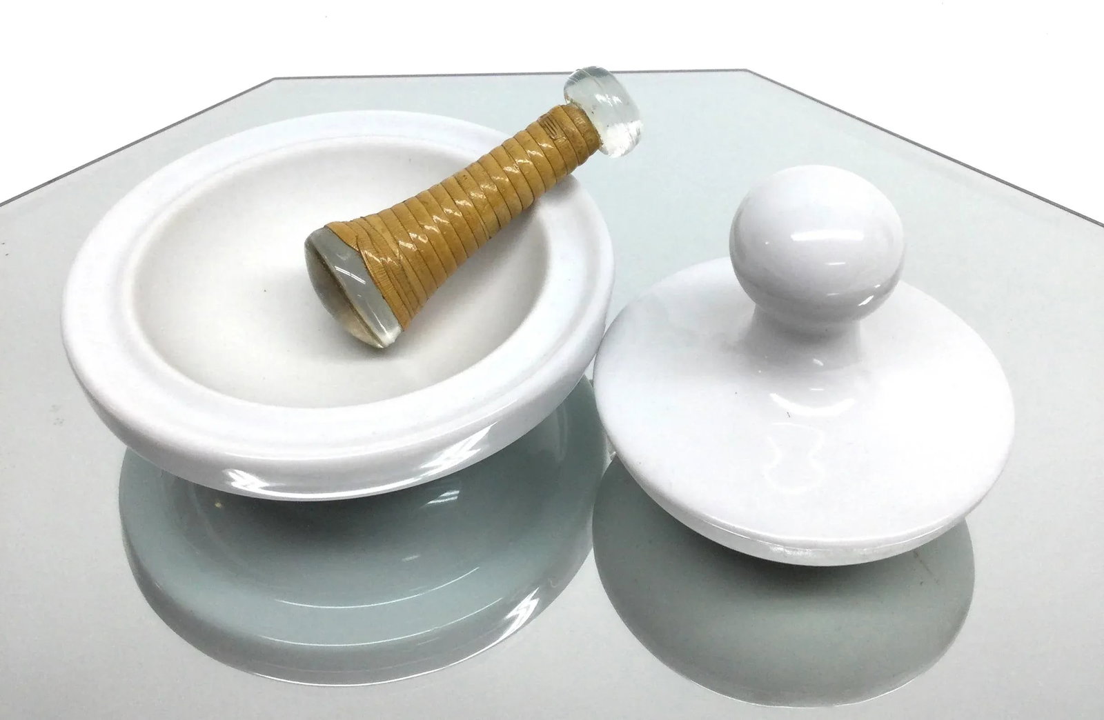 Antique White Ceramic Mortar & Pestle Set With Lid - 12