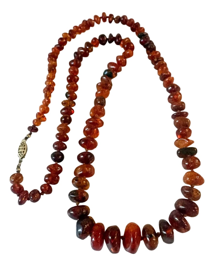 Vintage Baltic Amber Hand Knotted Beaded Necklace: Gorgeous vintage hand knotted Baltic Amber beaded necklace. Condition: Alterations: Original Condition Unaltered Imperfections: Some Imperfections Condition Notes: Good condition. Origin: United State