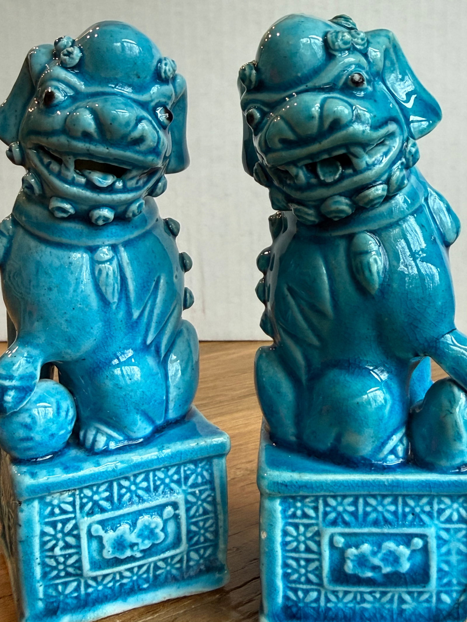 Set of 2, 1970s Blue Foo Dog Guardian Lion Ceramics Set - 2