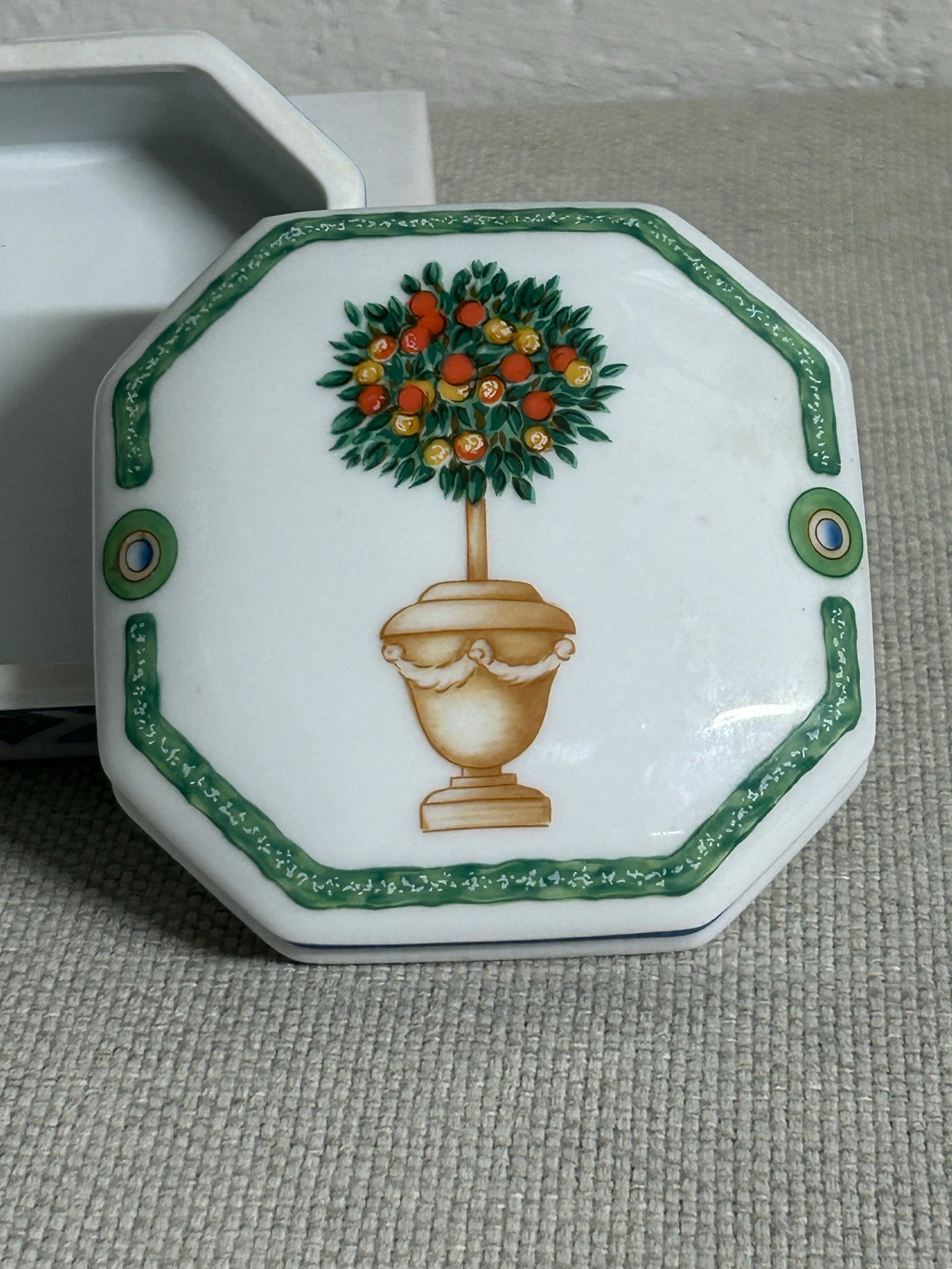 Philippe Deshoulieres Limoges France "Jardin Royal" Octagonal Topiary Trinket Box - 5