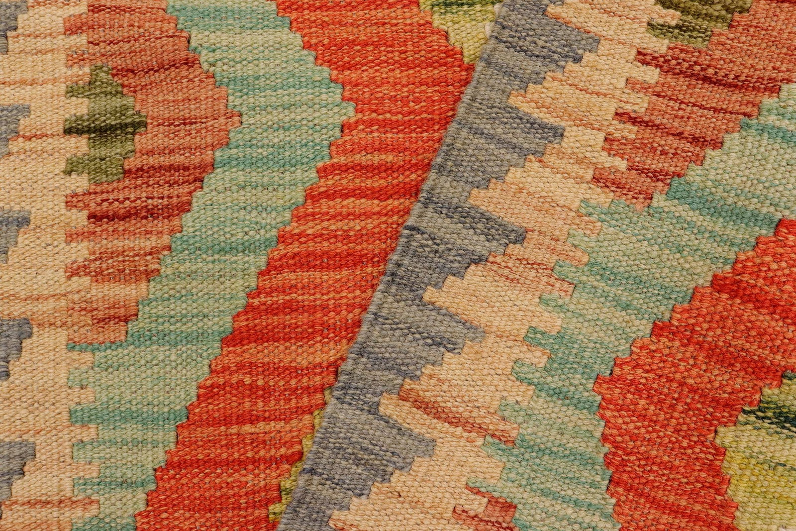 Rustic Turkish Kilim Gray Beige Hand-Woven Wool Rug - 8