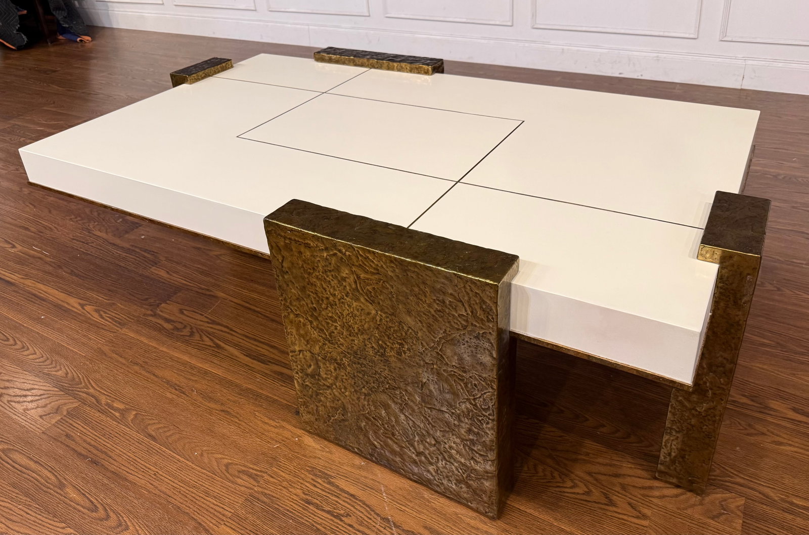 Century Furniture Contemporary Rectangular Coffee Table - 6