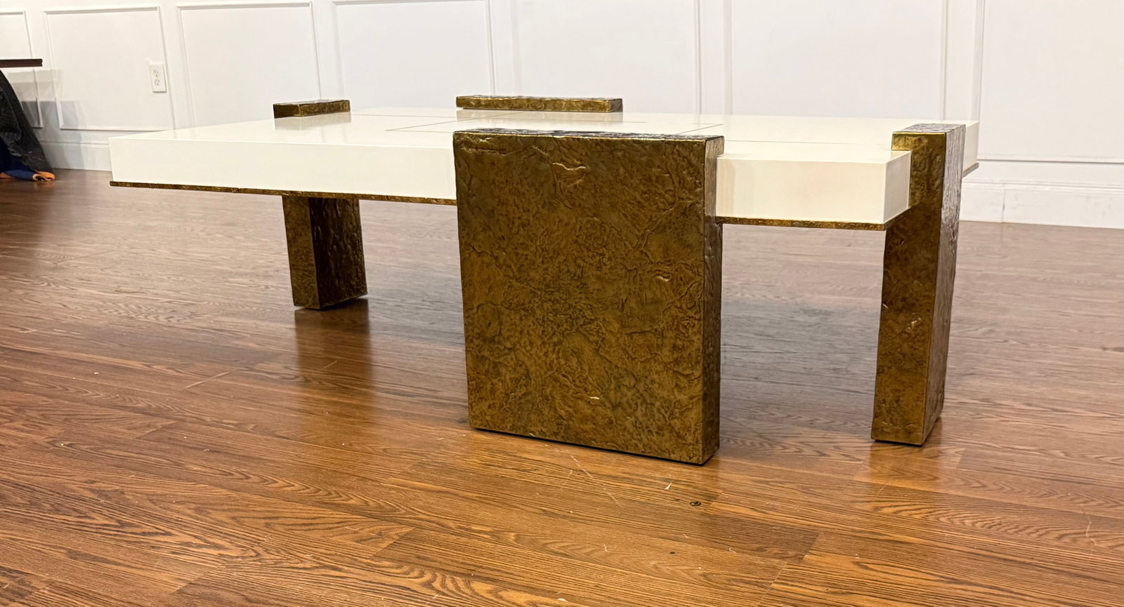 Century Furniture Contemporary Rectangular Coffee Table - 8