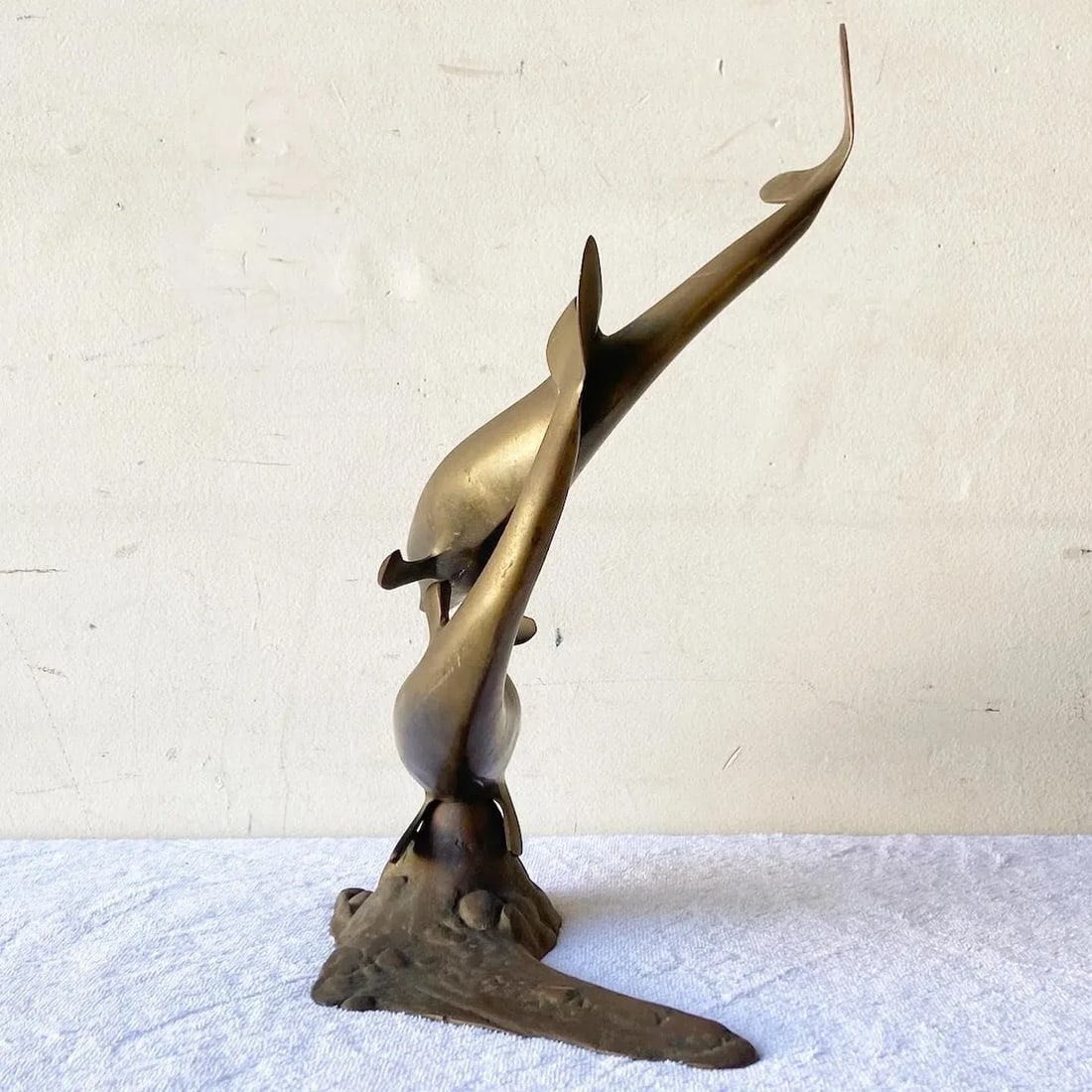 Mid Century Modern Brass Dolphins Sculpture - 4