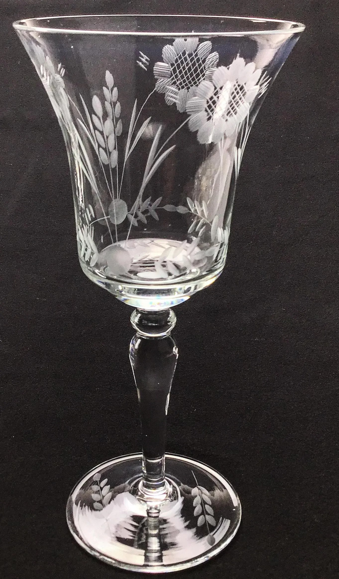 French Vintage Crystal Etched Wine or Water Goblets - a Set of 4 - 9