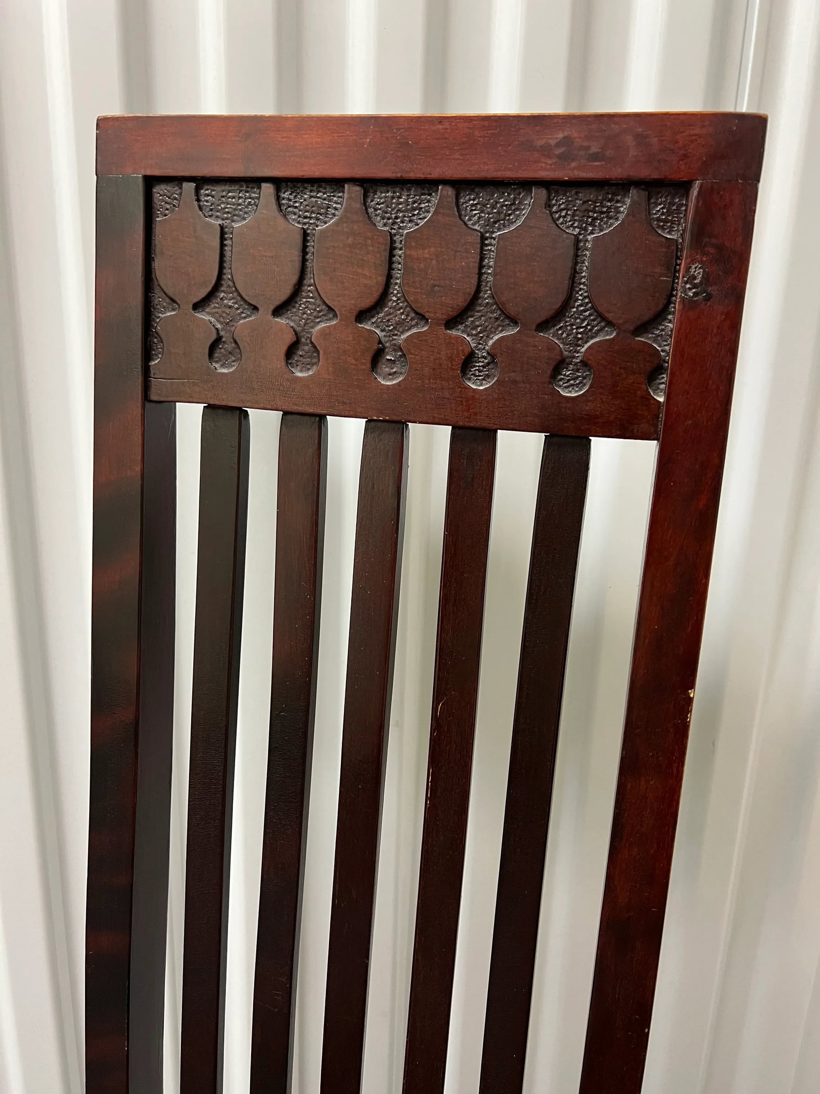 Antique Art & Crafts Carved Mahogany Side Chair in the Style of Rohlfs, Liberty England - 2