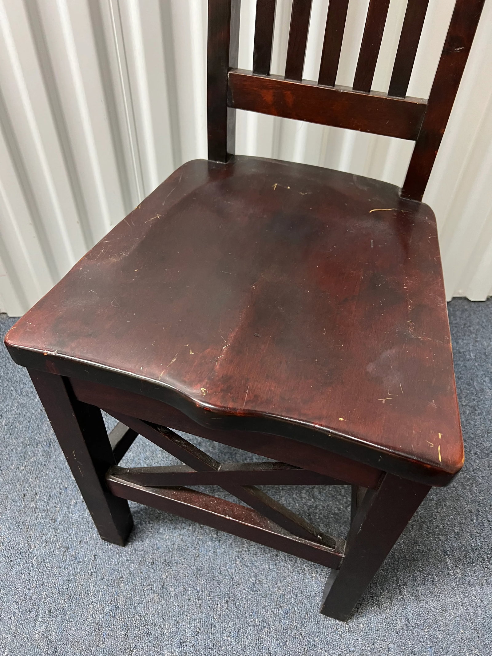 Antique Art & Crafts Carved Mahogany Side Chair in the Style of Rohlfs, Liberty England - 4
