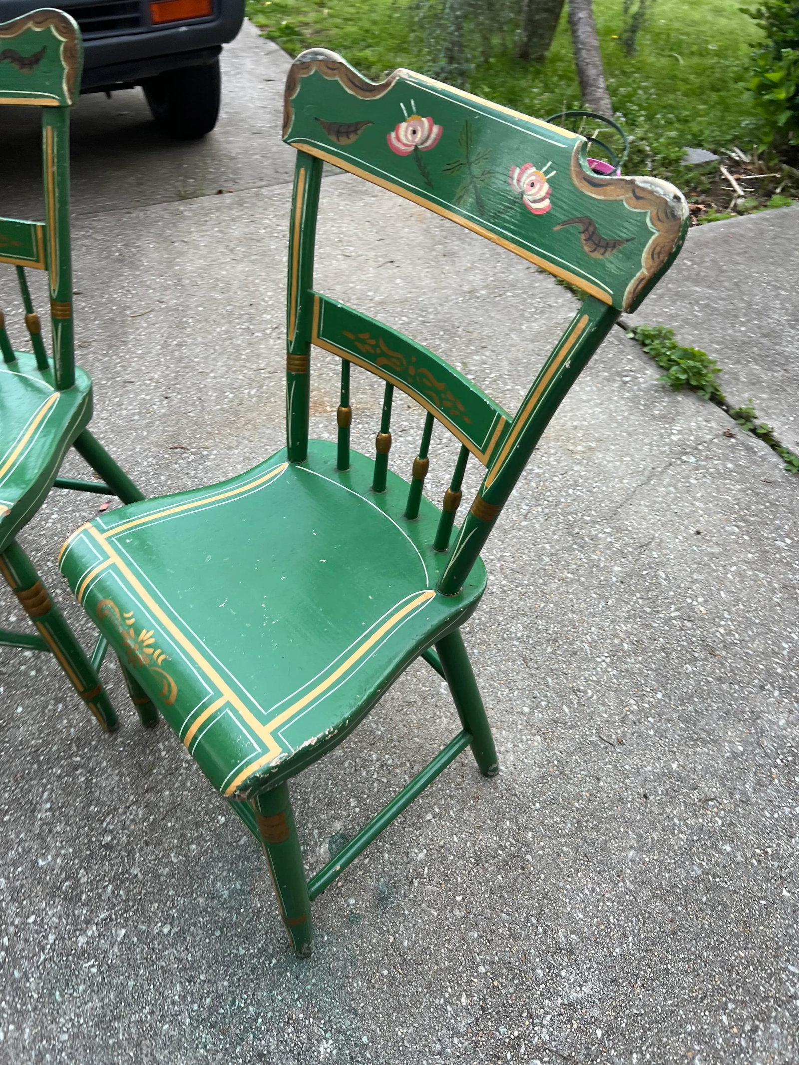 Pair of Mid 20th Century Green Pennsylvania Folk Art Chairs - 2