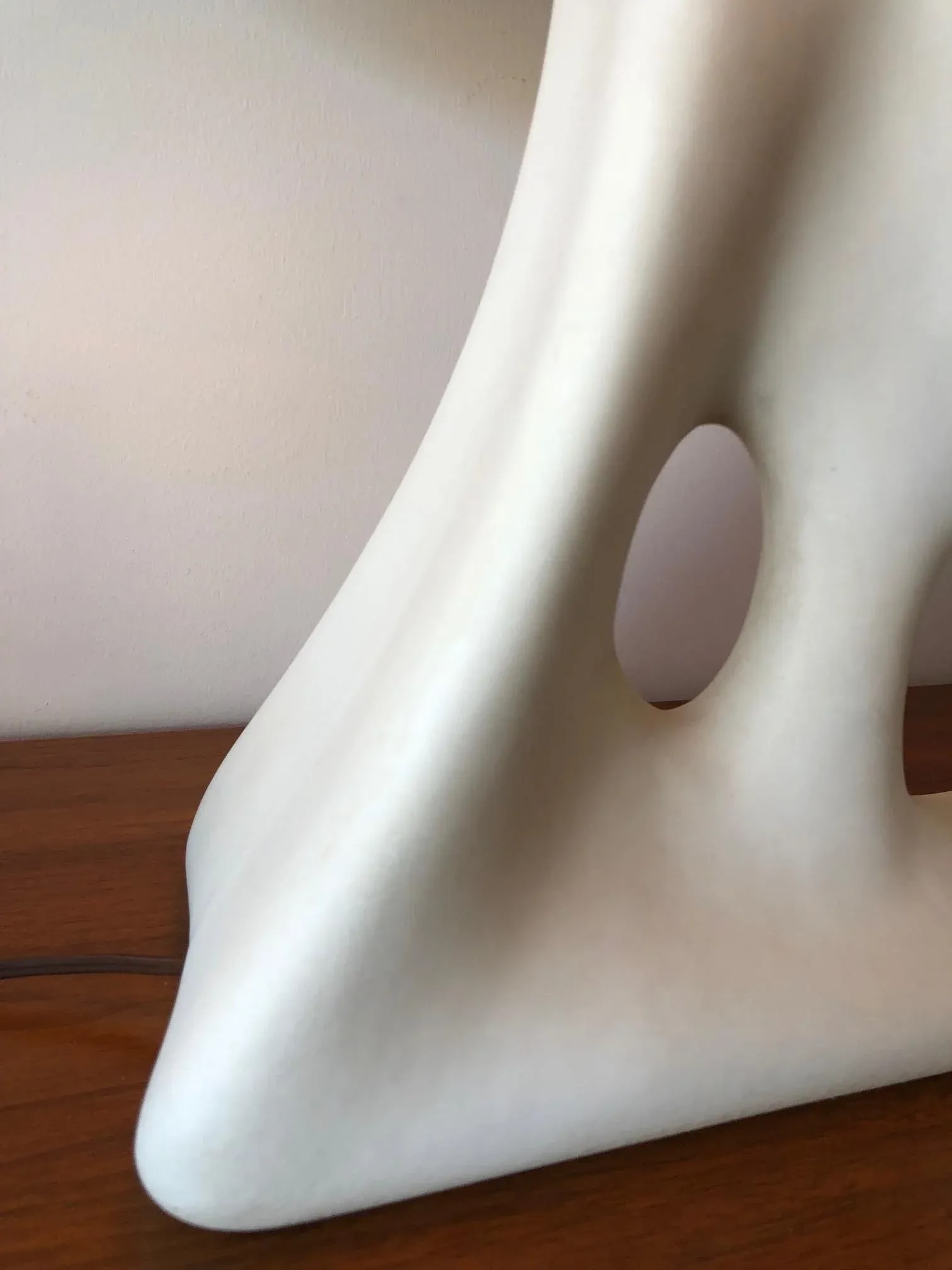Biomorphic Table Lamp With Original Shade - 4