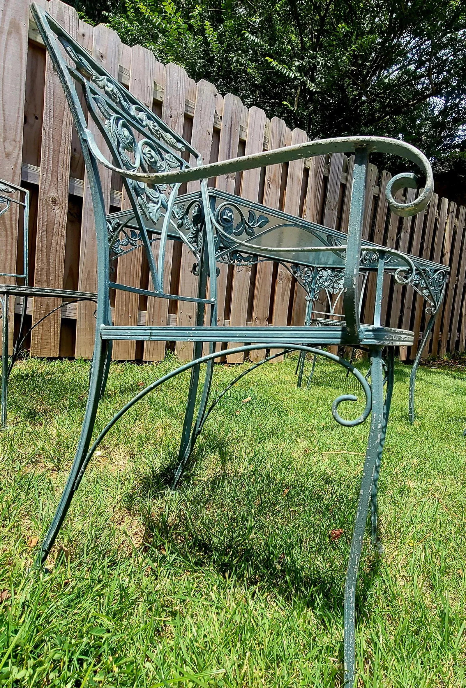Russel Woodard Orleans Chantilly Rose Garden Patio Dining Set of 4 Chairs & Rectangle Dining Table - 4