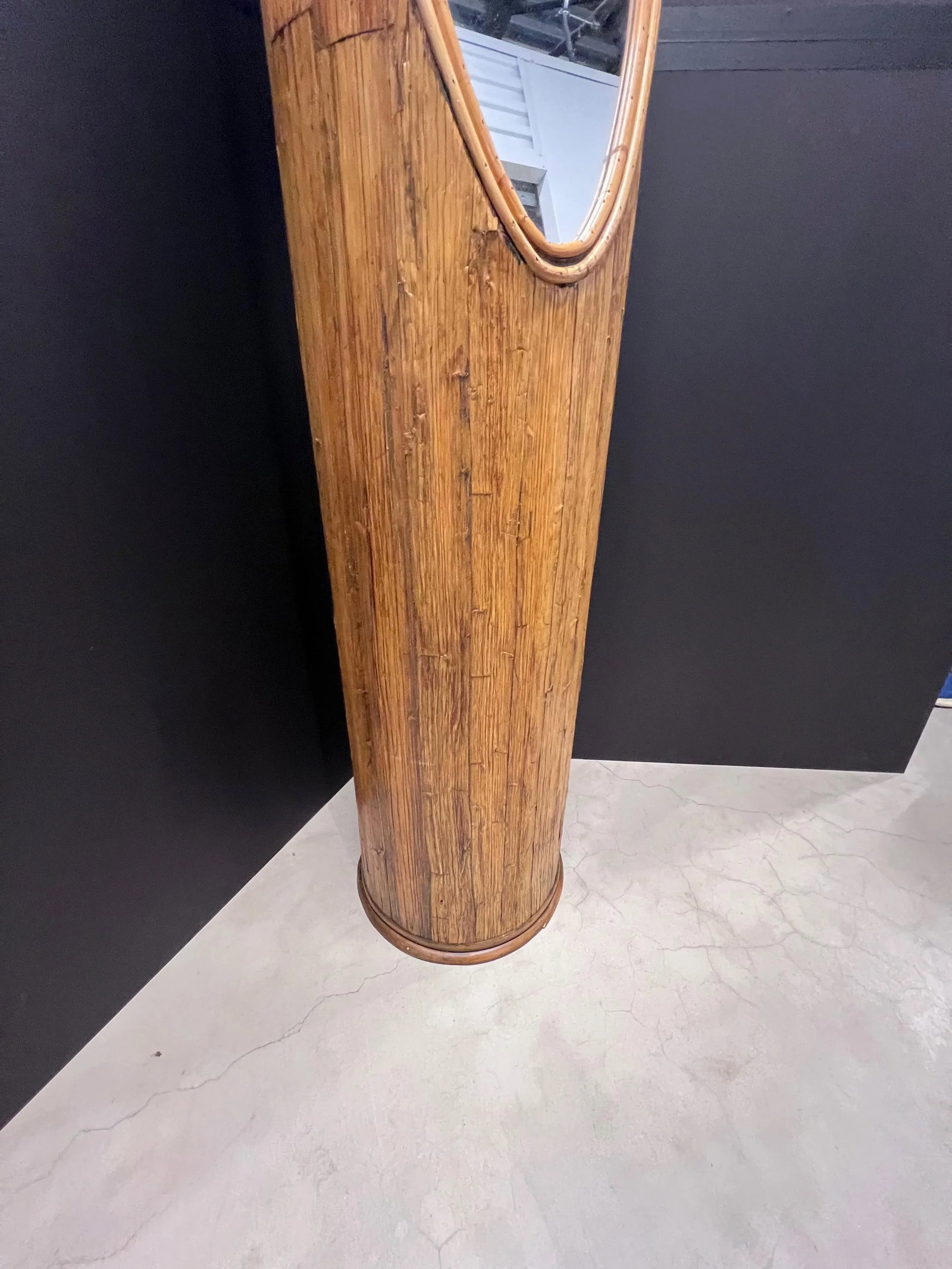 Rattan/Bamboo Lipstick Floor Mirror - 4