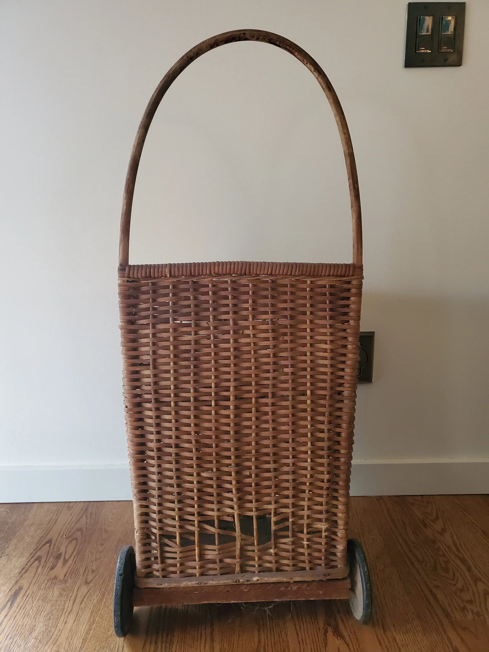 Vintage Rolling Market Basket Cart - 4