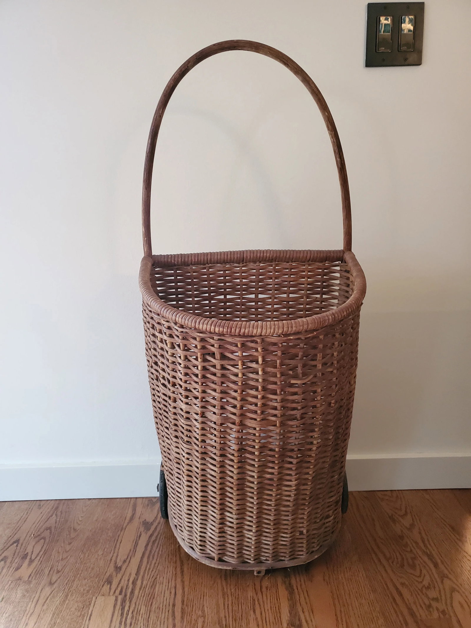 Vintage Rolling Market Basket Cart - 5