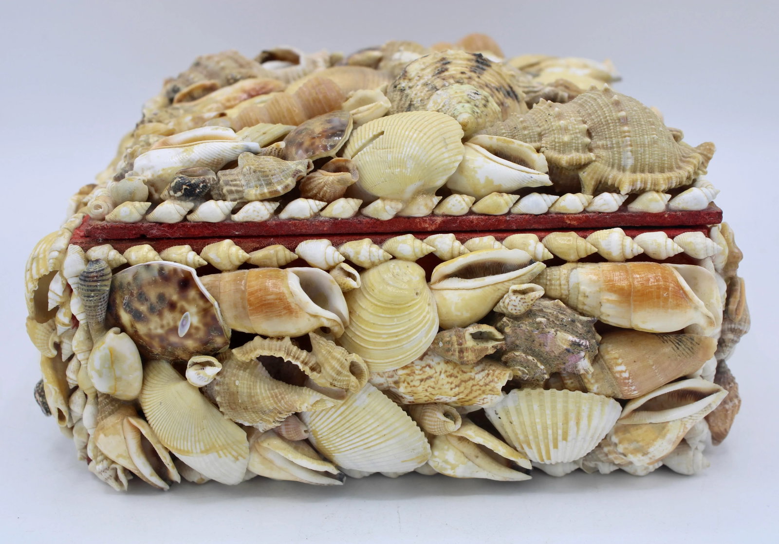 Large Vintage Seashell Encrusted Jewelry Box - 10