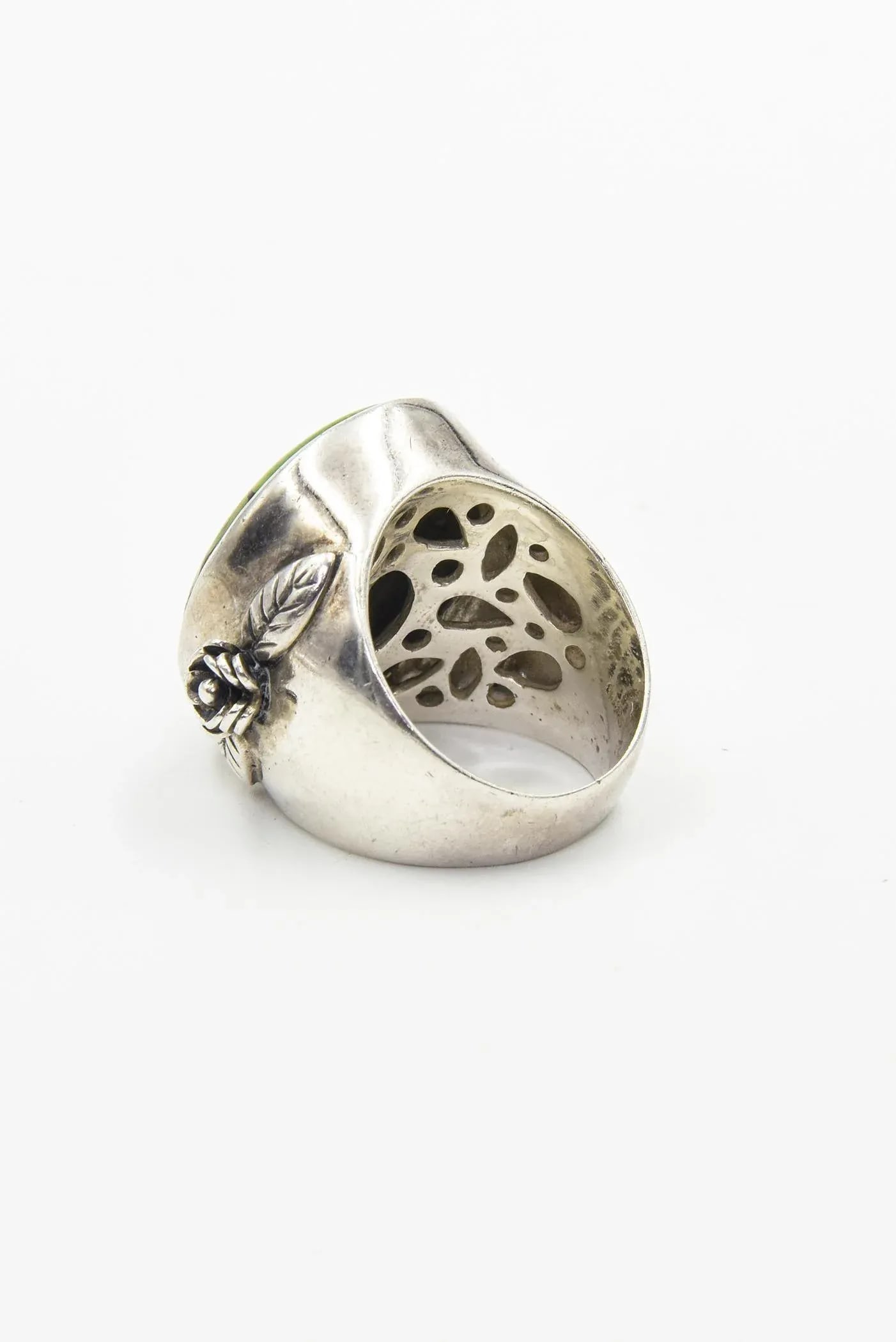 Large Turquoise Sterling Silver Ring With Flower - 10