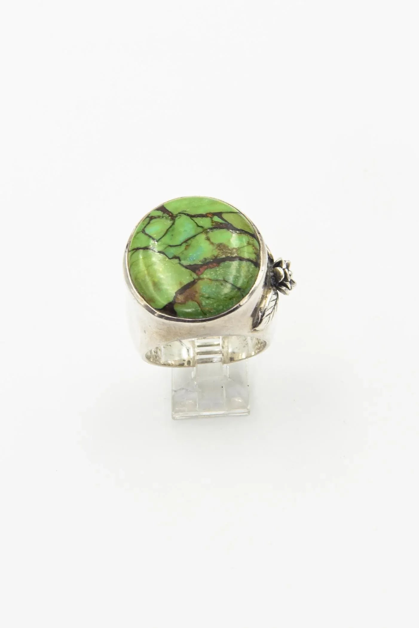 Large Turquoise Sterling Silver Ring With Flower - 8