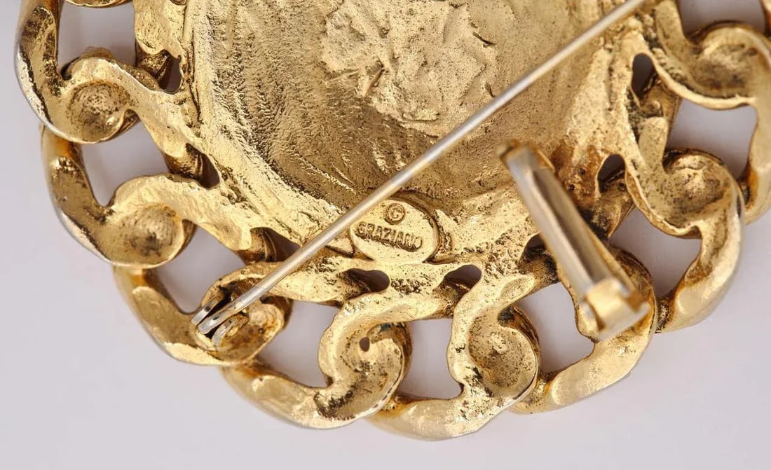 1980s Large Coin Brooch or Pendant by Graziano - 4