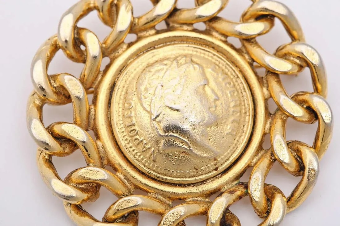 1980s Large Coin Brooch or Pendant by Graziano - 6