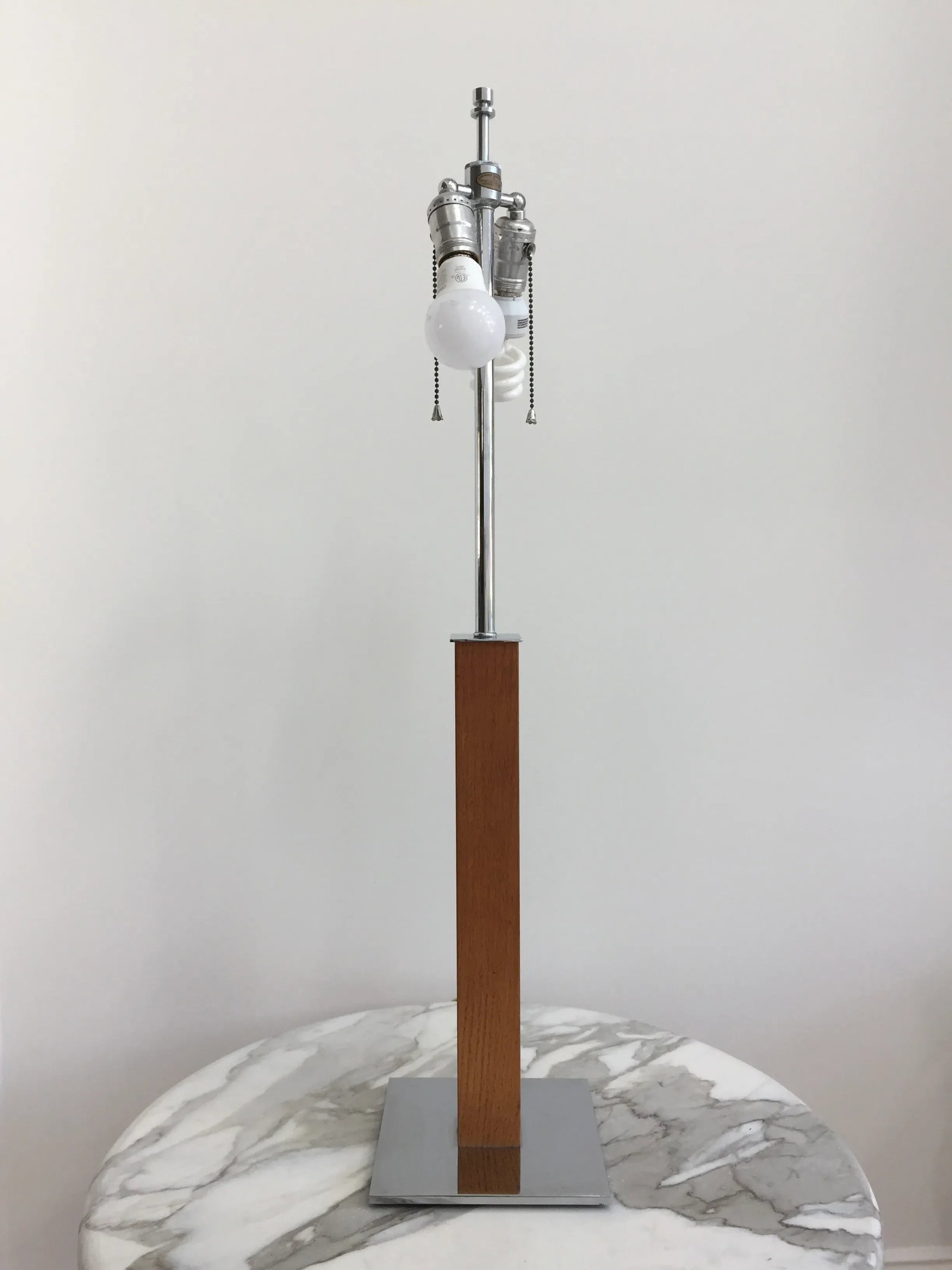 Walter Von Nessen Minimalist Table Lamp - 3