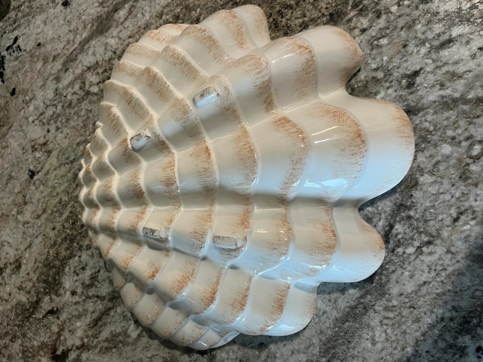 1950's Decorative Ceramic Clam Shell Bowl - 5