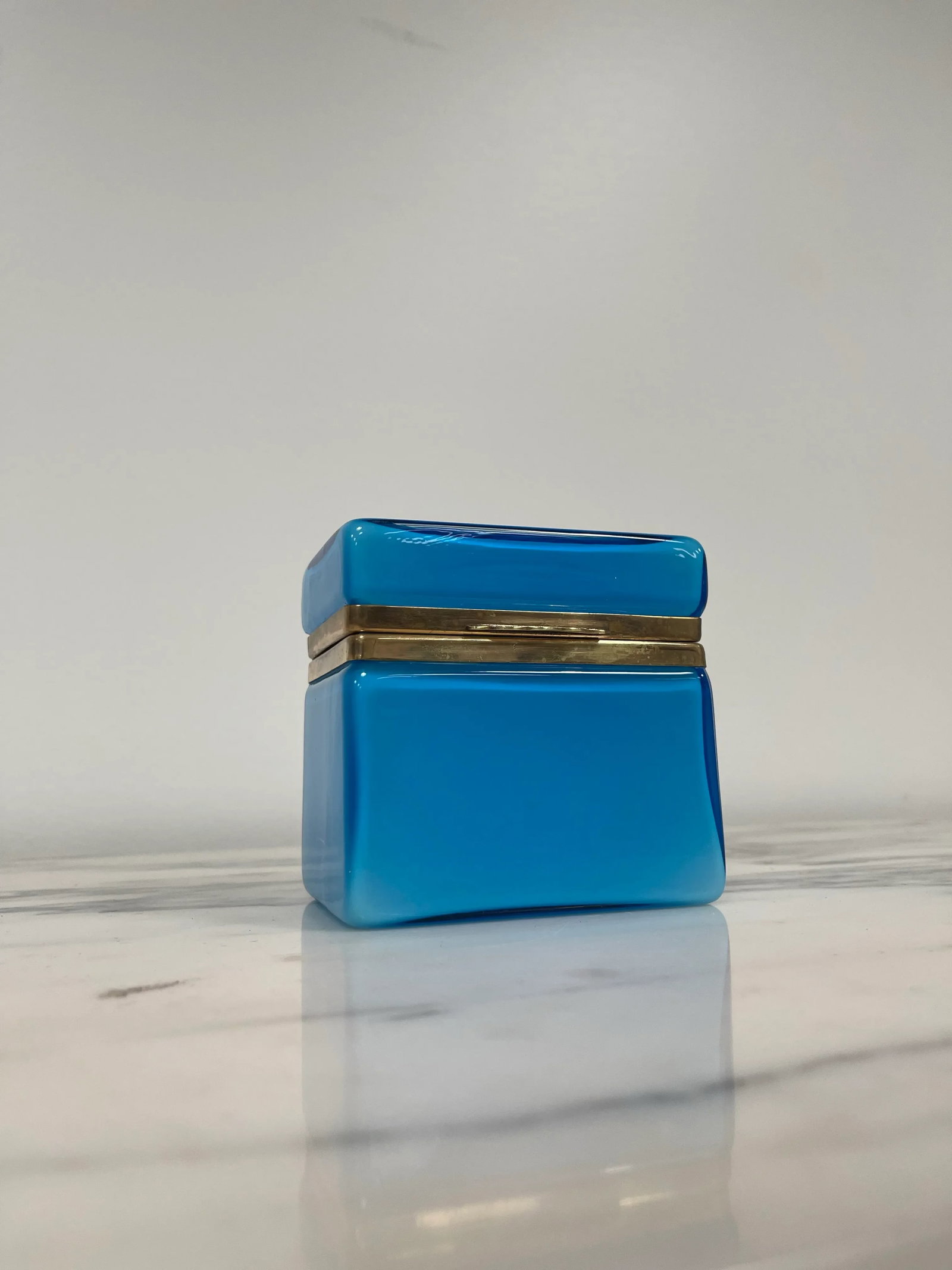 1950s Modern Murano Blue Art Glass Ormulo Brass Casket Box - 2