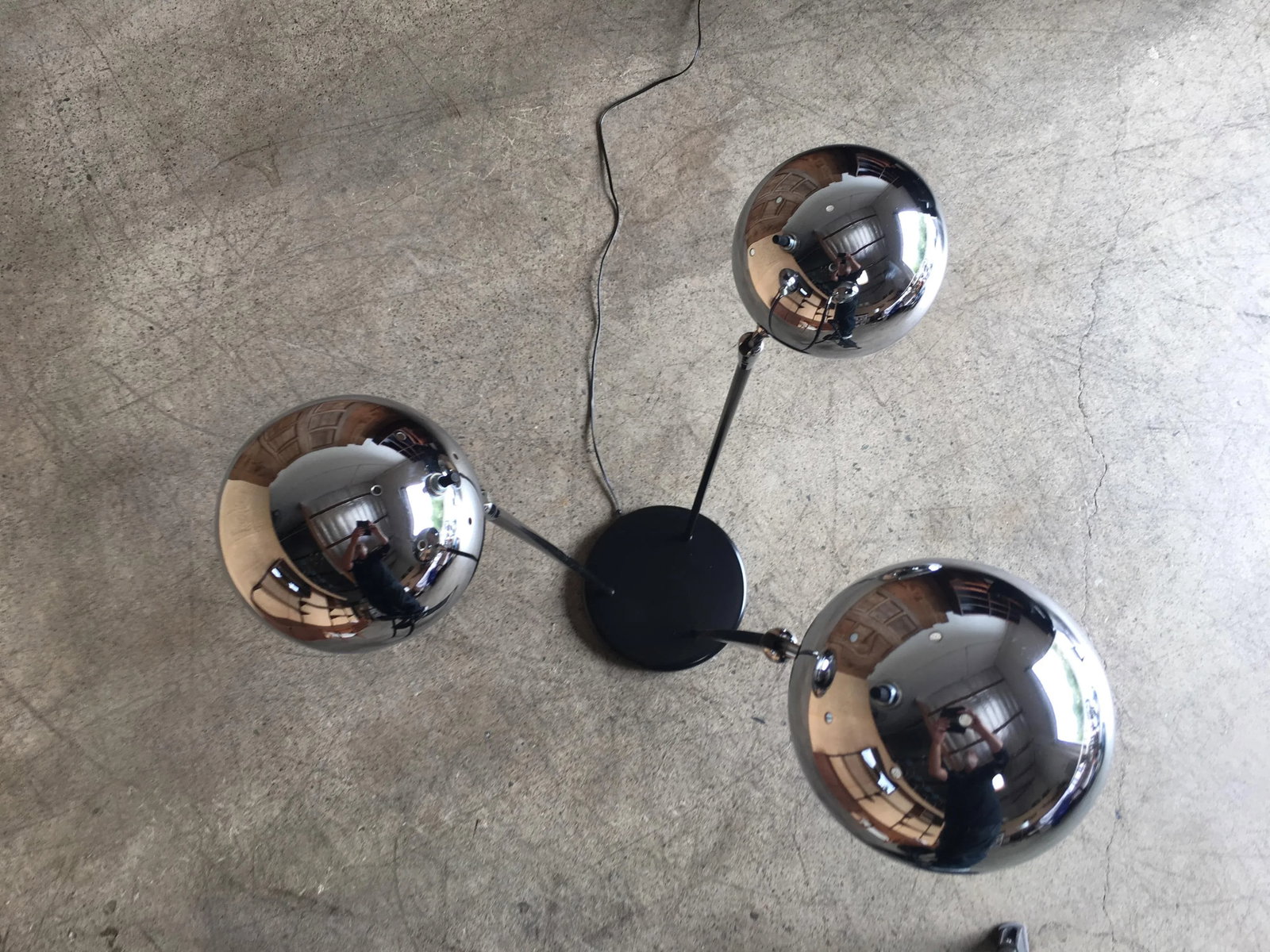 Mid 20th Century Chrome Globe Floor Lamp Attributed to Raymor - 4
