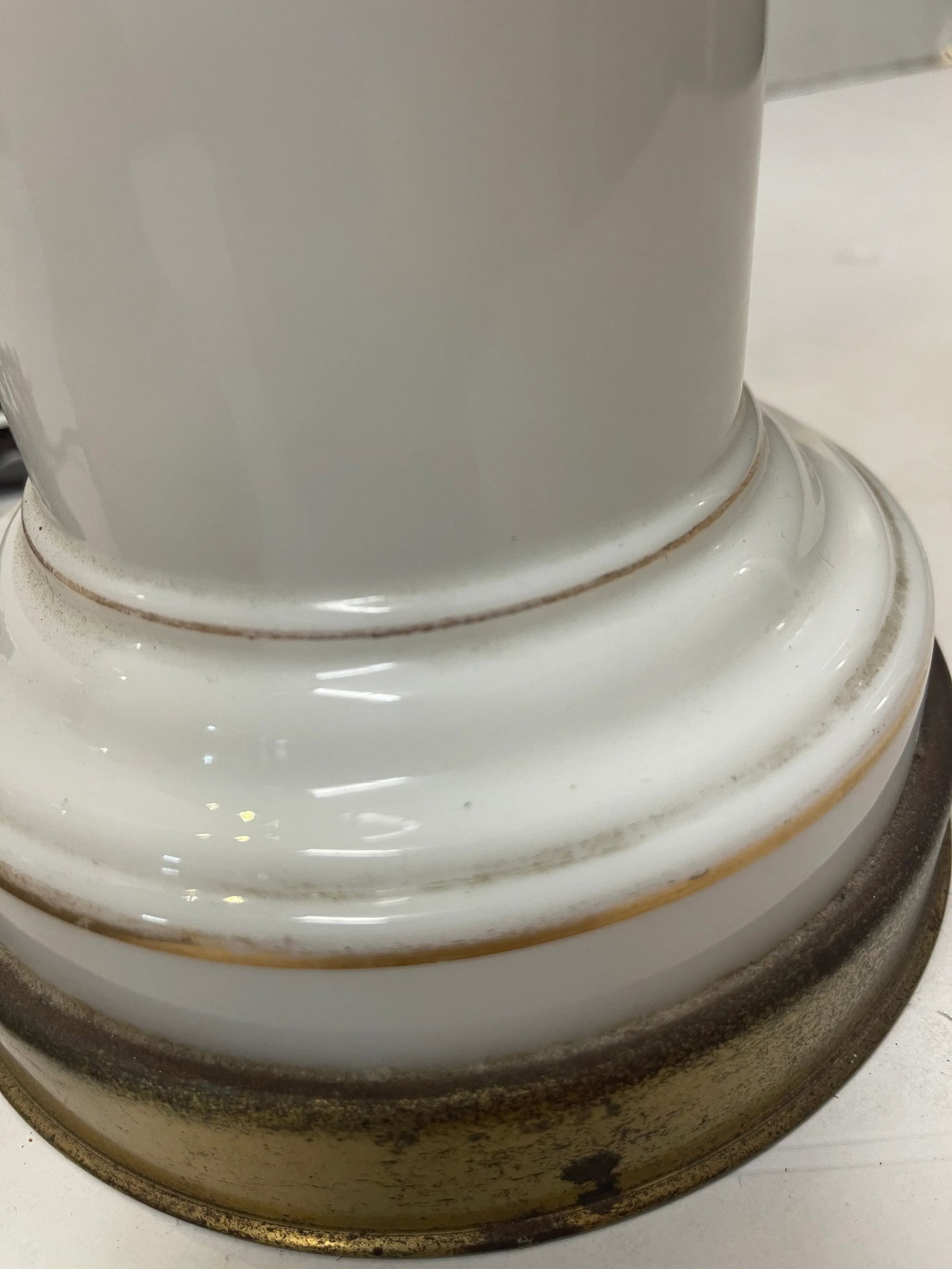 Pair of 1960s White Glass Column Lamps - 5
