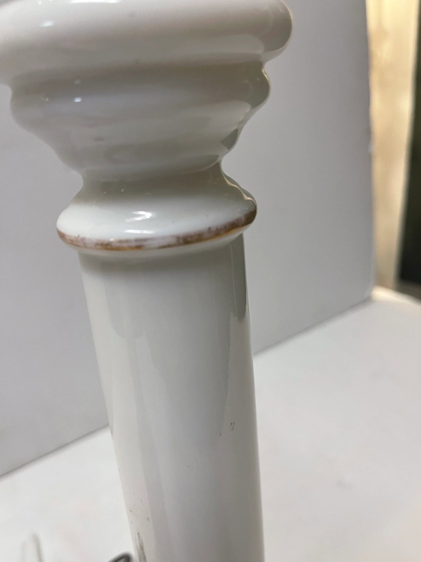 Pair of 1960s White Glass Column Lamps - 6
