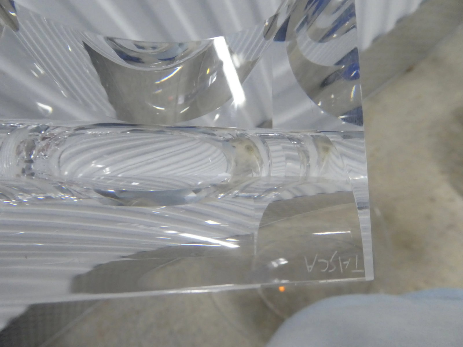 Alessio Tasca Lucite Wine Rack - 8